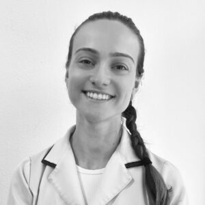 Priscila Bilck, Physiotherapist & pilates instructor. Edge Golf College, Tróia Peninsula, Portugal. Portuguese gold college. Golf degree. International golf courses, professional golf education